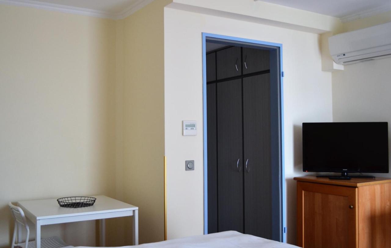 Ana Living By Arthotel Ana Hotel 3*